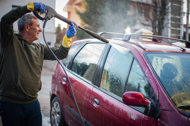 Best Sidewalk Pressure Washing  in Madison, MN